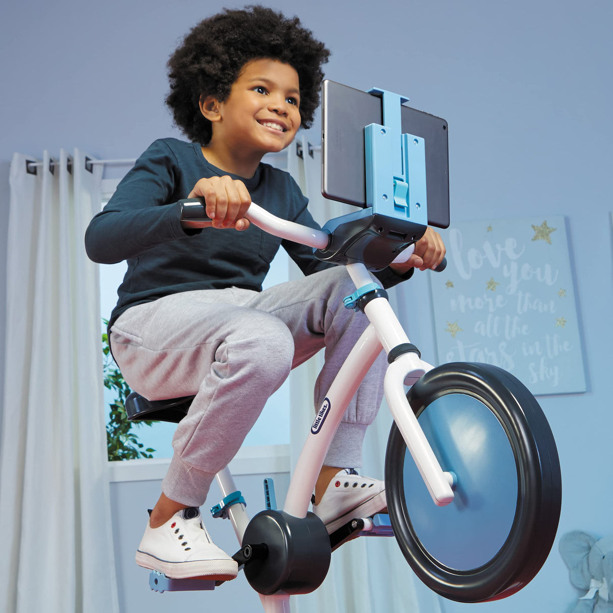 Little Tikes Pelican Explore Bicicleta Estática con Bluetooth y videos de YouTube gratis. Edad 3-7 años