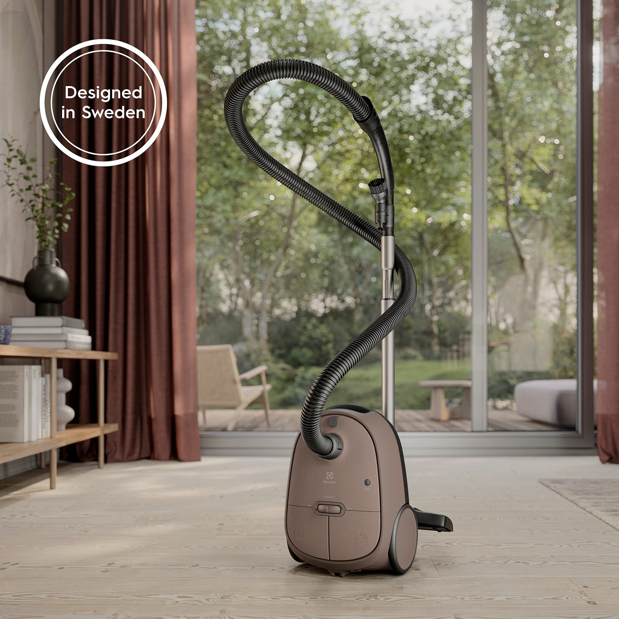 Electrolux EB61 C3 WBL Aspirador Trineo con Bolsa, Marrón Avellana