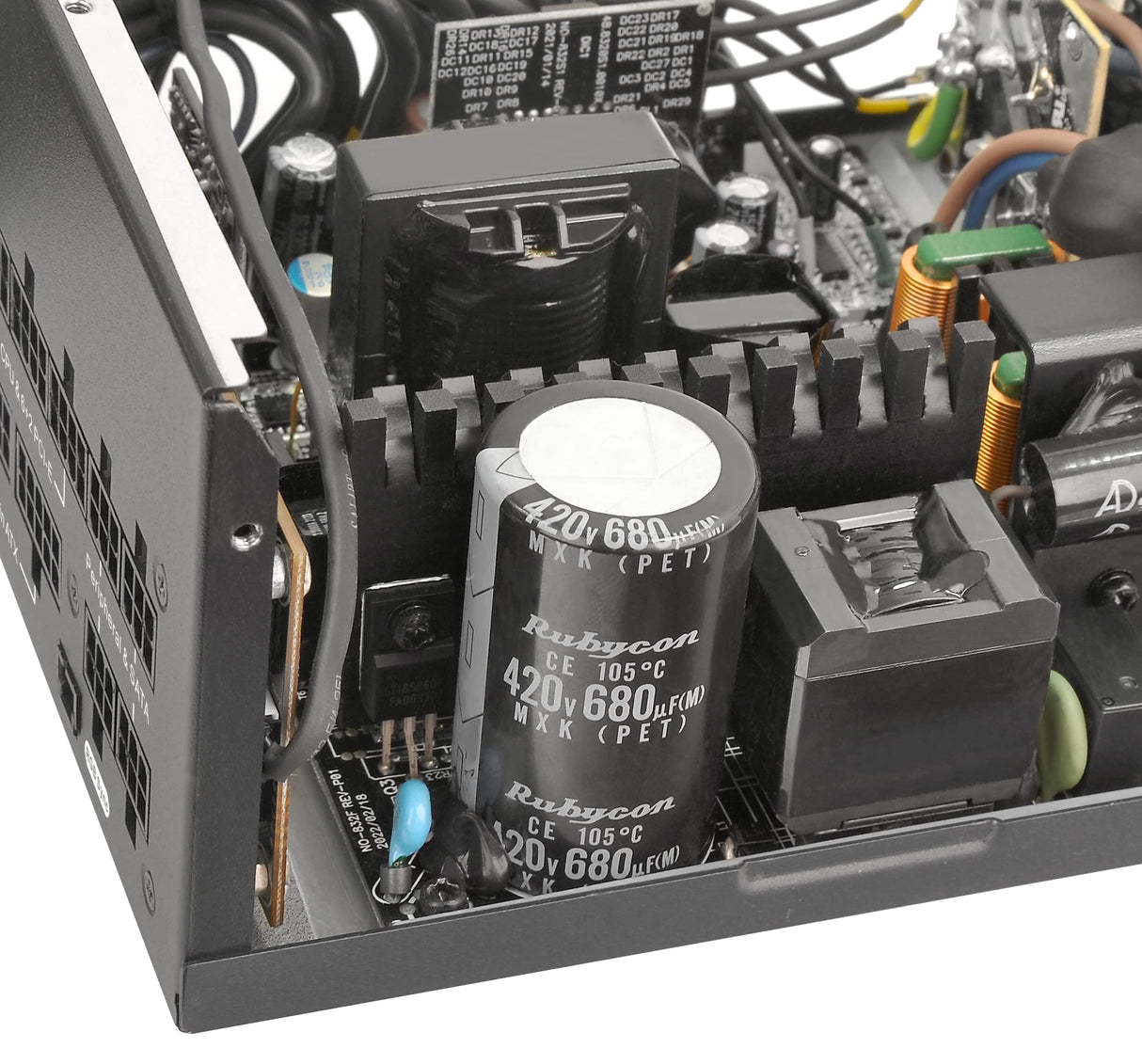 Thermaltake Toughpower GF 3 ARGB 750W | PC ATX 3.0 Power Supply | PCIe Gen 5.0 | 80-Plus-Gold | Fully Modular | Quiet 140 Fan | EU Certified | Black