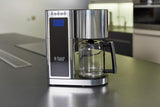 Russell Hobbs Cafetera de Goteo Elegance - Diseño de Cristal, Capacidad de 1,25L, Soporte de Filtro Extraíble, Tecnología Rociado Avanzada, Programable, Función Autolimpieza, Plata y Negro - 23370-56