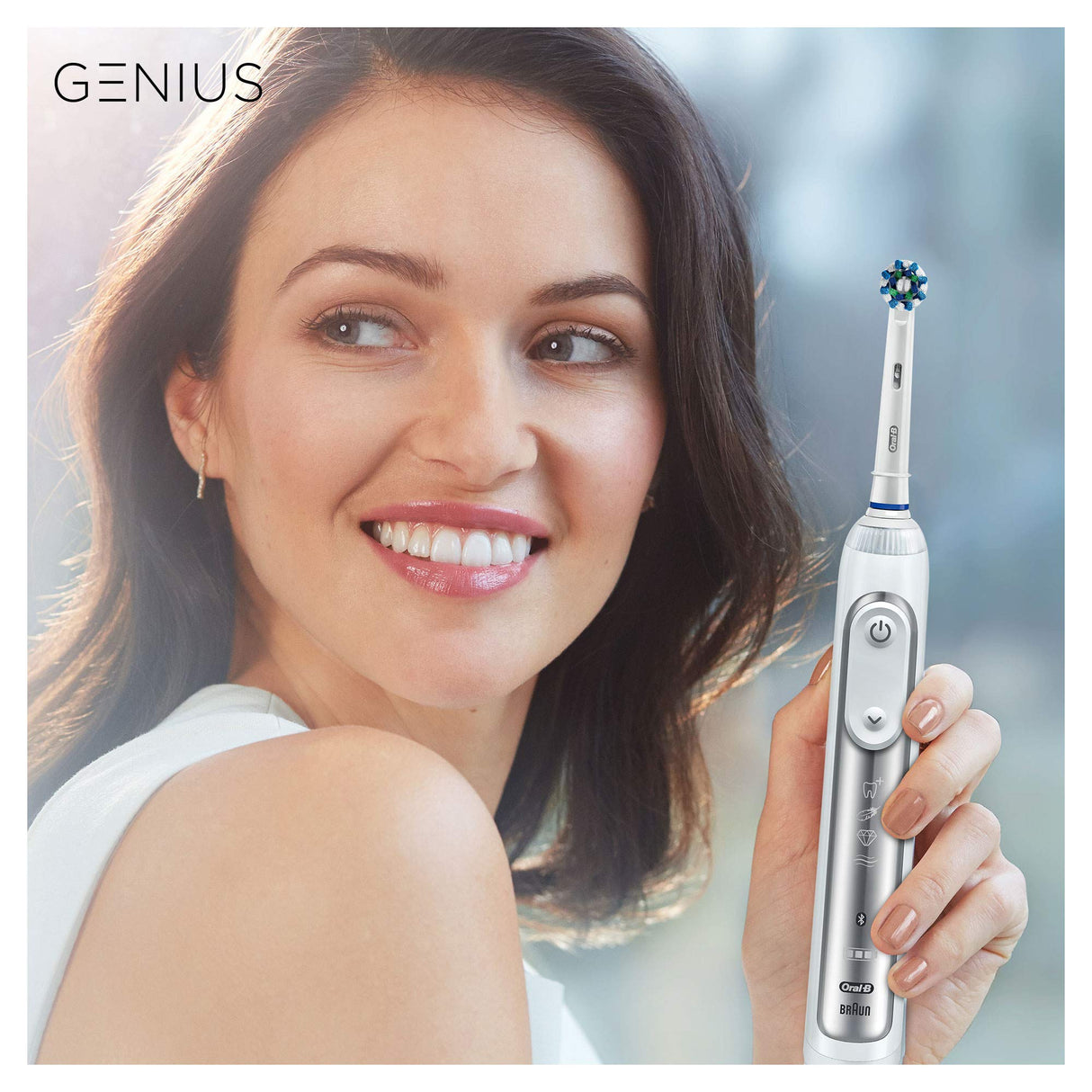 Oral-B Genius 8500n - Cepillo de dientes eléctrico, recargable, con 1 mango conectado por Bluetooth, detector de posición, plateado, 1 cabezal y 1 funda de viaje