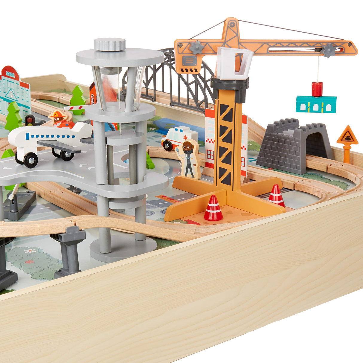 Amazon Basics Mesa con circuito de trenes, 120 Unidad, Multicolor, 120.4 x 85 x 41 cm