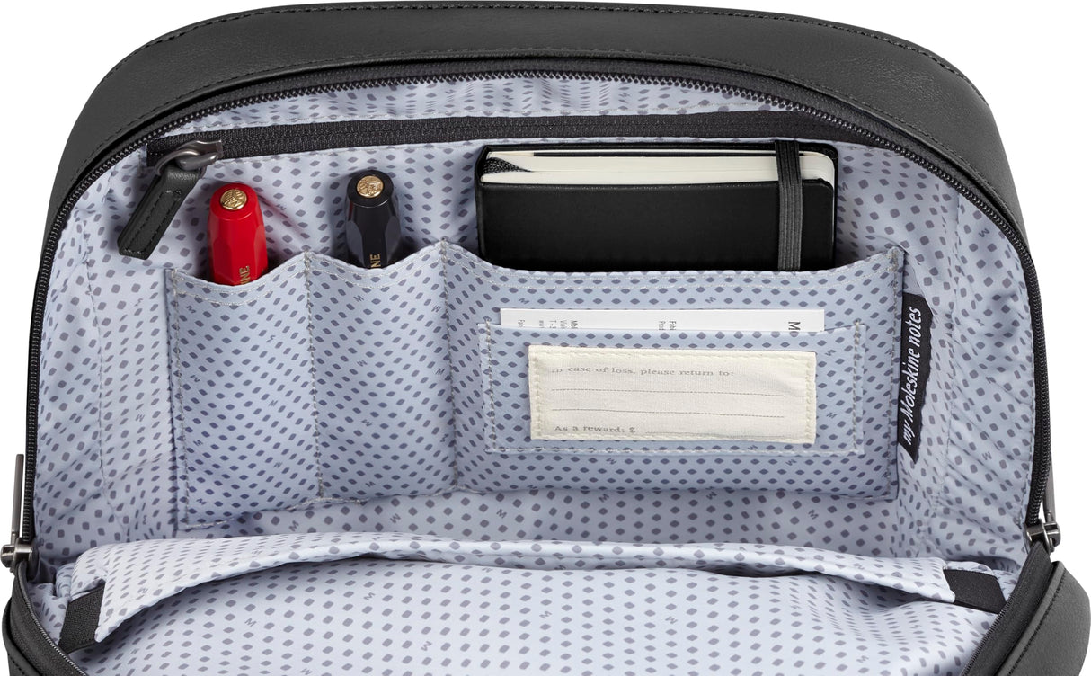 Moleskine Mochila Pequeña, Colección Classic, Mochila Compatible ConTablet, iPad, Laptop Hasta 11 Pulgadas, Dimensiones 25 x 36 x 7 cm, Color Negro