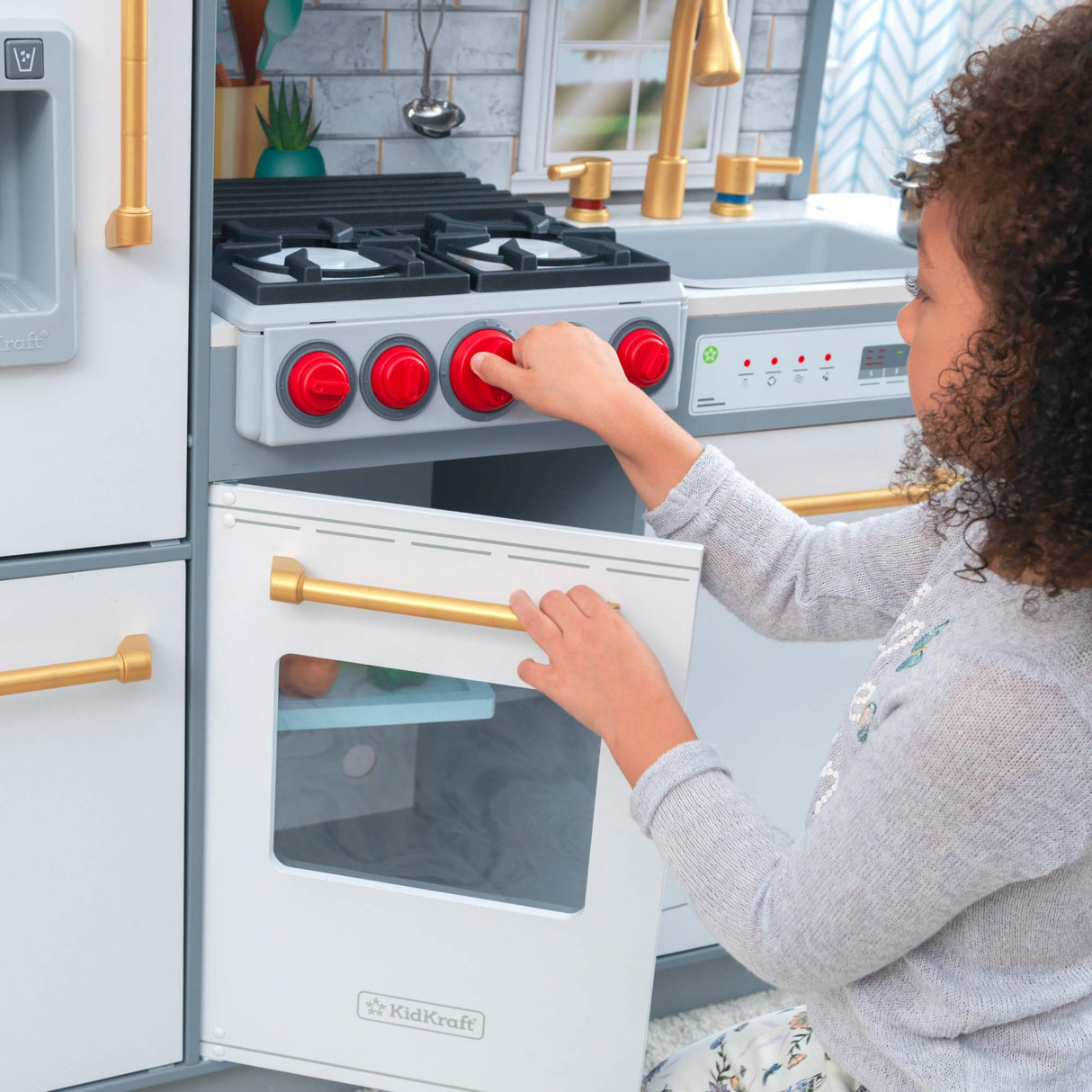 KidKraft Cocina de Juguete Uptown Elite de Madera para niños con Luz y Sonido y Dispensador de Cubitos de Hielo, Juguetes niños 3+ años (53437) Exclusivo en Amazon