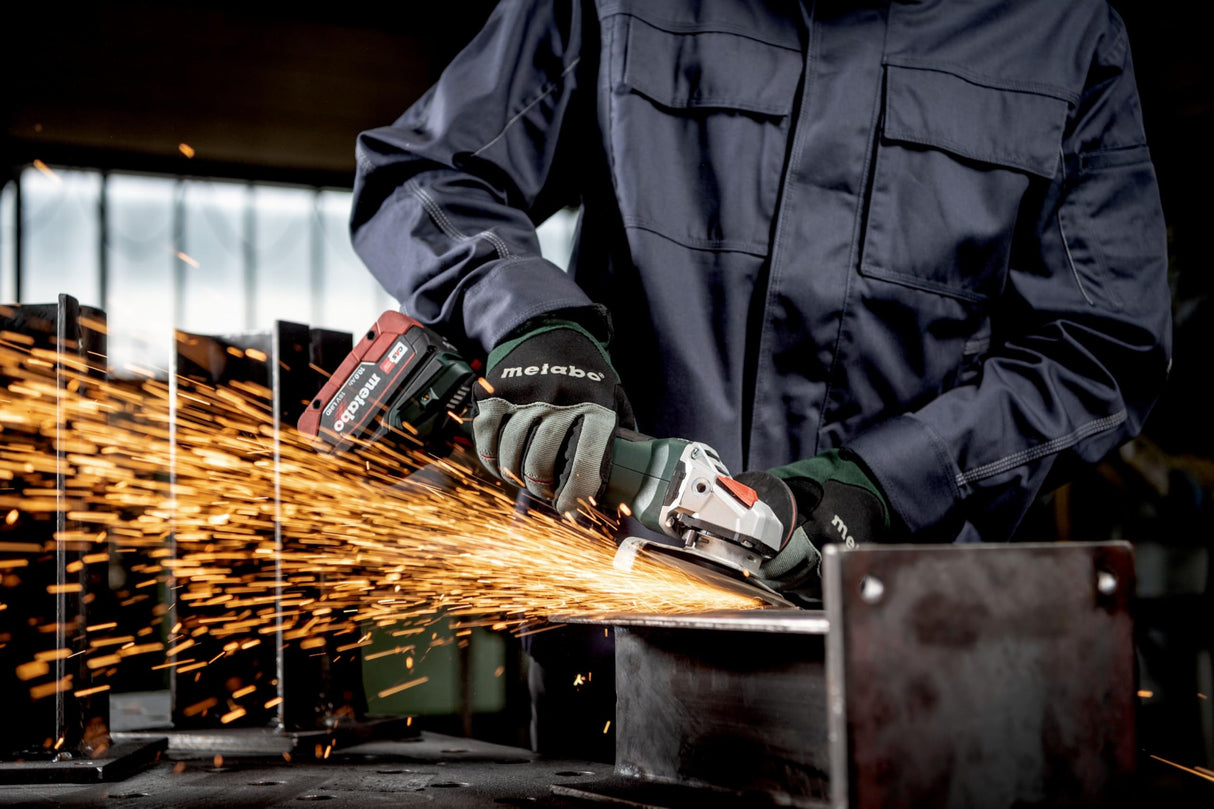 metabo Amoladora angular inalámbrica WVB 18 LT BL 11-125 Quick - 18 V, 125 mm de diámetro de disco - Motor sin escobillas, regulación de velocidad, tuerca de liberación rápida, sistema de freno