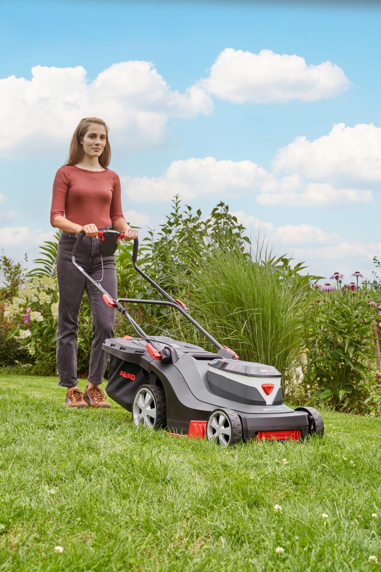 AL-KO Cortacésped con batería de 36 V, 3,25 Li Easy, Ancho de Corte de 32 cm, Ajuste de Altura de Corte Central, Caja de plástico de 35 L, sin batería/Cargador
