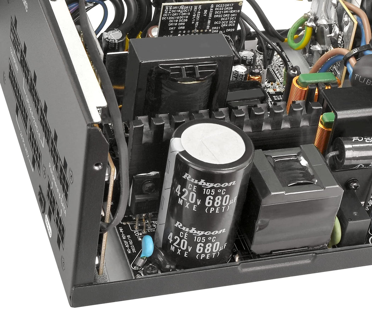 Thermaltake Toughpower GF 3 ARGB 850W | PC ATX 3.0 Power Supply | PCIe Gen 5.0 | 80-Plus-Gold | Fully Modular | Quiet 140 Fan | EU Certified | Black