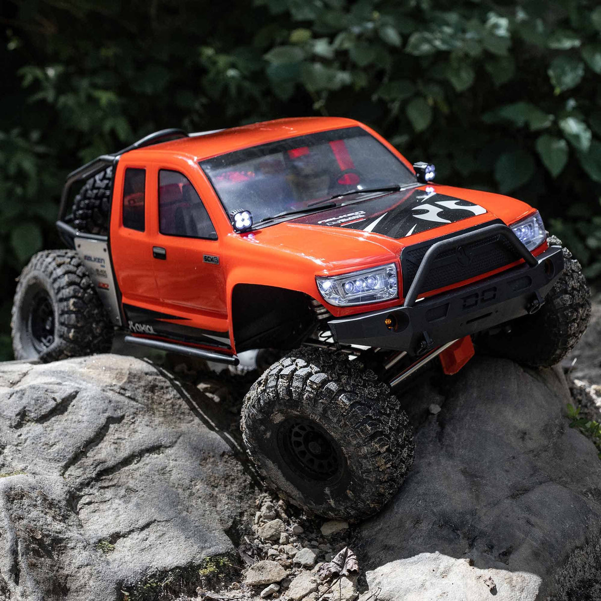 Axial RC Truck SCX6 Trail Honcho 4X4 Rock Crawler RTR (batería y Cargador no Incluido), Color Rojo