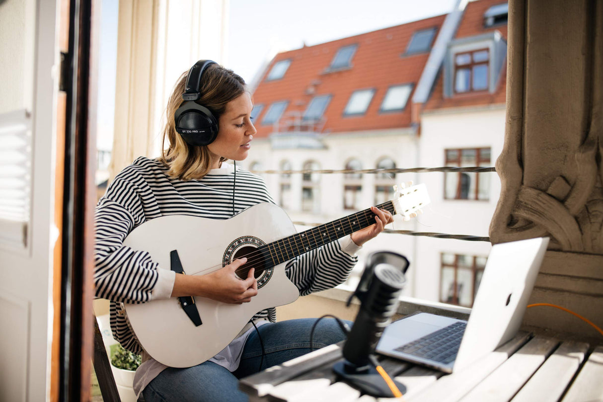 Beyerdynamic Fox micrófono de Condensador de Gran diafragma USB para el Estudio (característica cardioide)