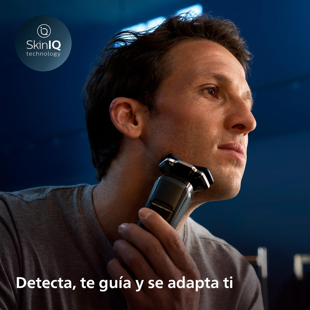 Philips Shaver Serie 8000 Afeitadora eléctrica Wet & Dry con Tecnología SkinIQ (modelo S8696/35)