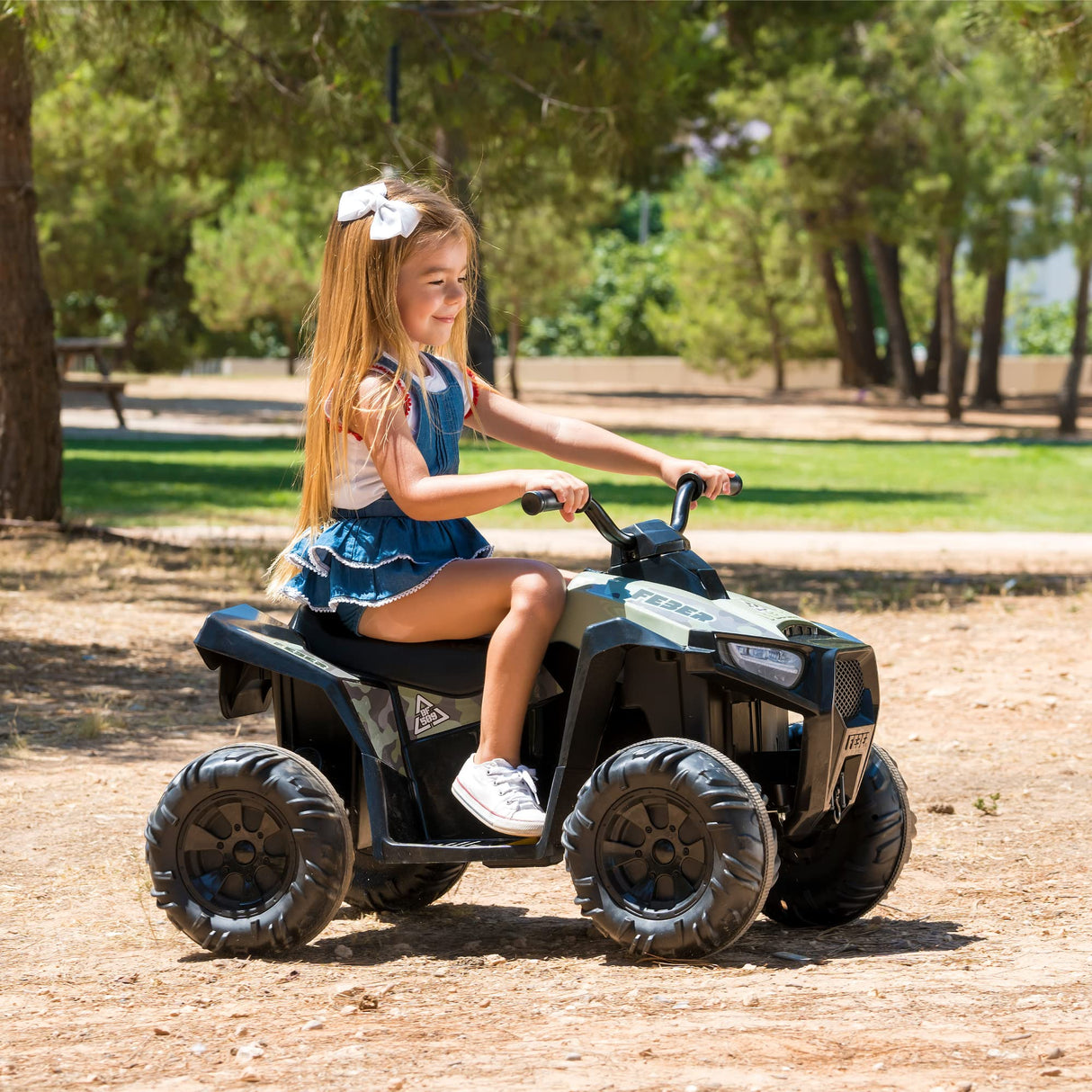FEBER - Quad Boxer- Vehículo eléctrico a batería de 12V, con Marchas adelante, atrás y Freno, hasta 5 km/h, Cargador Incluido, 45 min de Juego,de 3 a 5 años, Verde,Famosa(FEN03000) Versión Actual