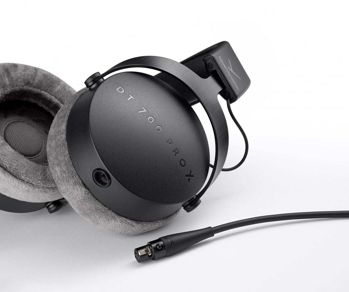 beyerdynamic DT 700 Pro X - Auriculares de Estudio Cerrados con Controlador Stellar.45 para grabación y monitorización en Todos los Dispositivos de reproducción