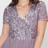 Maya Deluxe Women's V Neckline Embellished V Neck Maxi Dress Short Sleeve Empire Waist Prom Graduation Bridesmaid Wedding Guest Vestido de Dama de Honor, Moody Lilac, 28 para Mujer