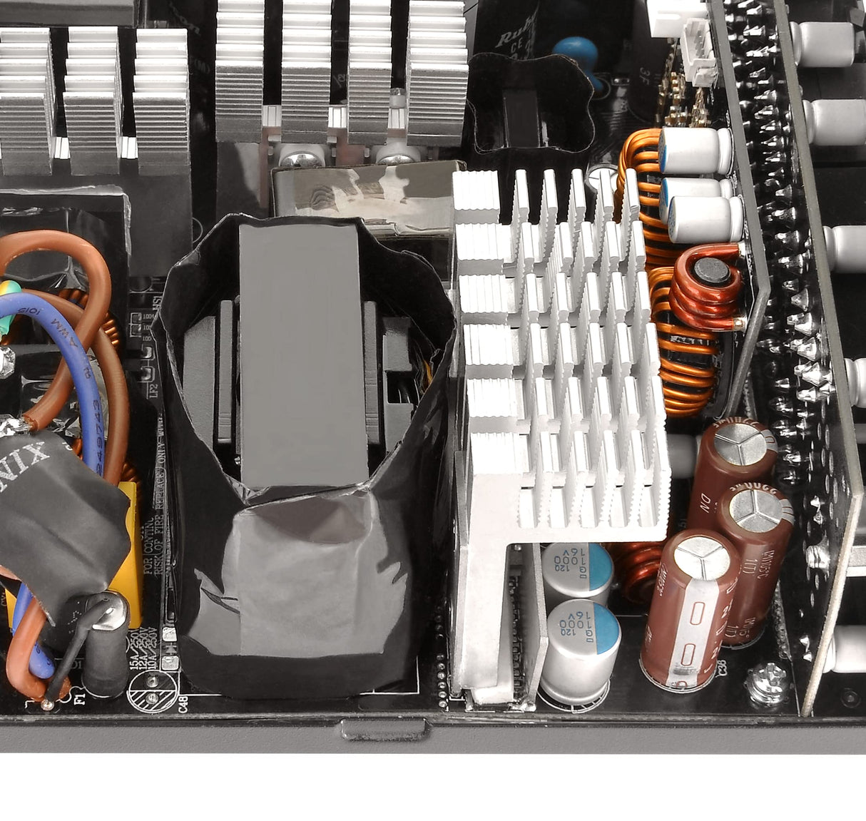 Thermaltake Toughpower PF3 0750W Gen 5 | ATX 3.0 | PCIe Gen 5 Ready | Smart Zero Fan | 80 Plus Platinum | Fully Modular