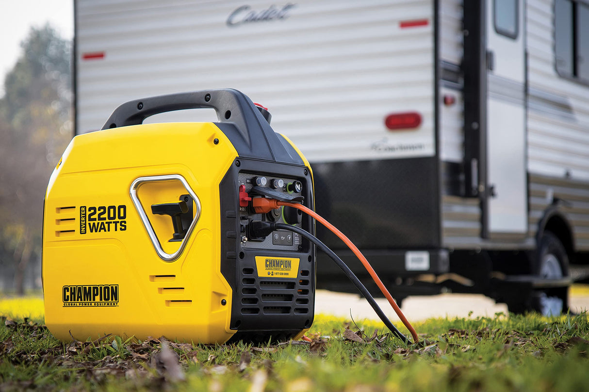 Champion Power Equipment Generador The Mighty Atom (inversor de 2500 W, 53 dBA - 7 m de distancia, toma de 12 V CC y adaptador USB de doble puerto, para camping / exteriores) 9200i-EU