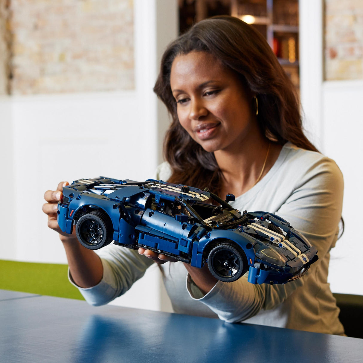 LEGO Technic Ford GT 2022, Maqueta para Construir para Adultos, Modelo de Coche a Escala 1:12, Edición Coleccionable, Réplica con Características 42154