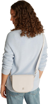 Tommy Hilfiger Bolso bandolera Mujer Logotape con correa ancha, Beige (Sugarcane), Talla Única