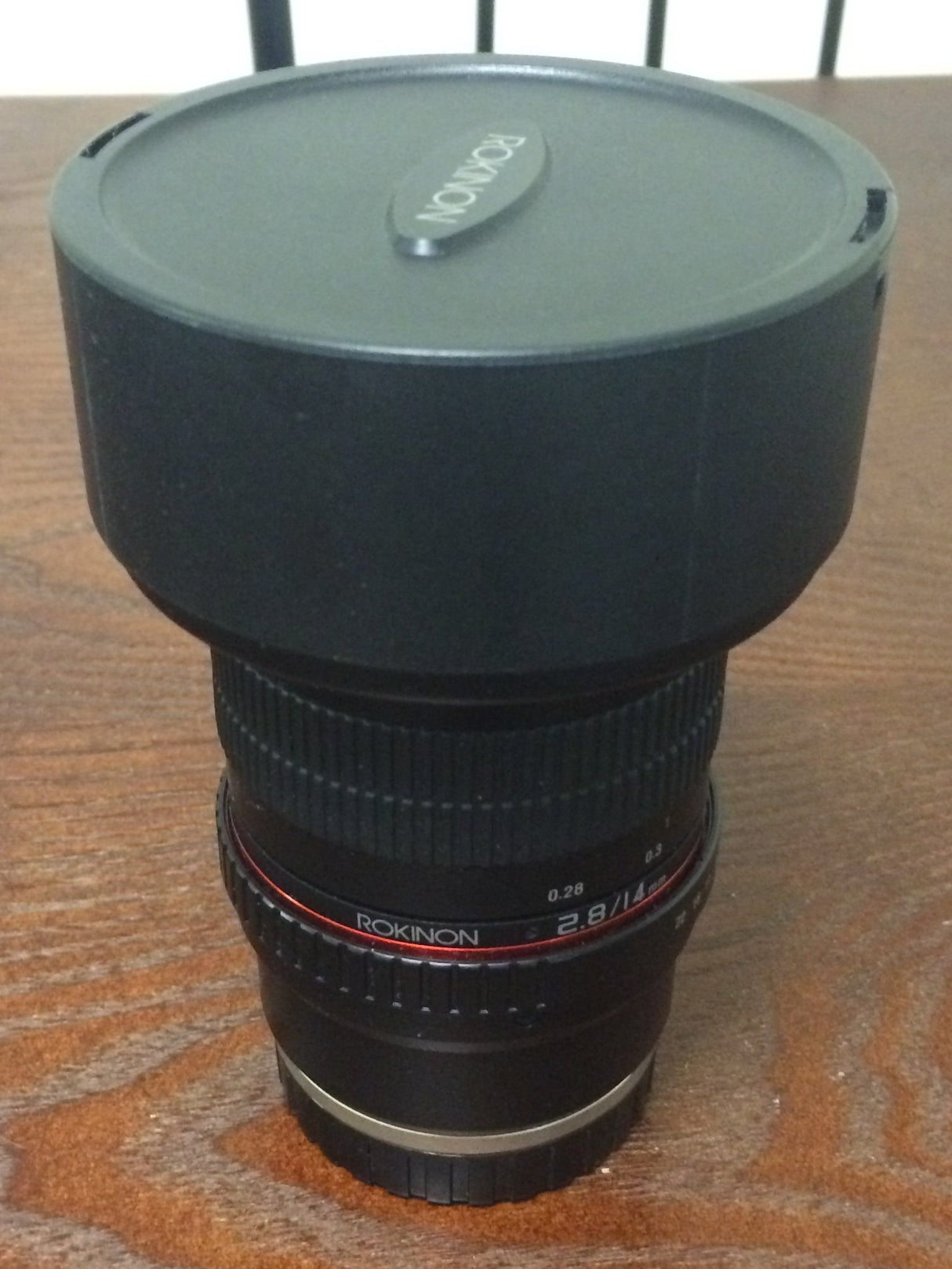 Rokinon 14 mm F2.8 Lente Ultra Gran Angular