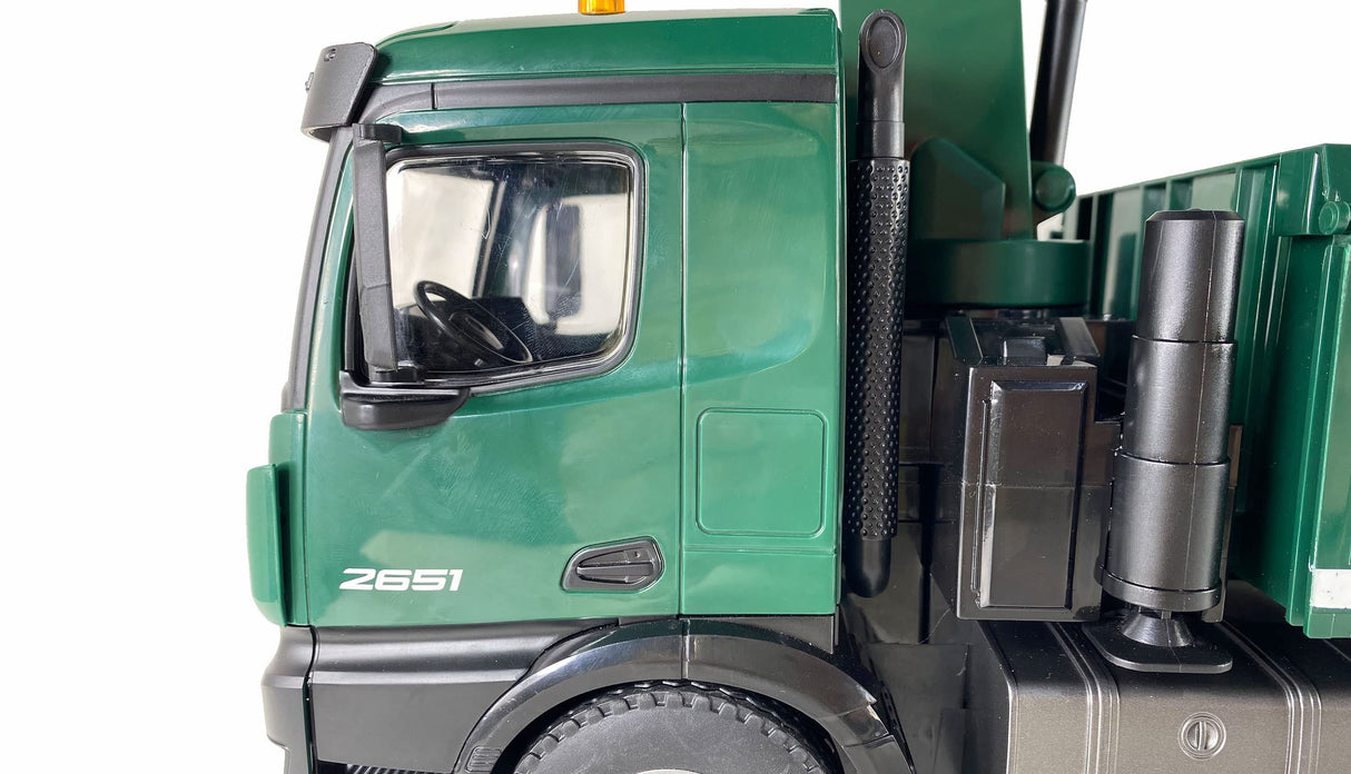 Amewi Mercedes-Benz Arocs Camión grúa con volquete RTR Verde, Incluye batería y Mando a Distancia