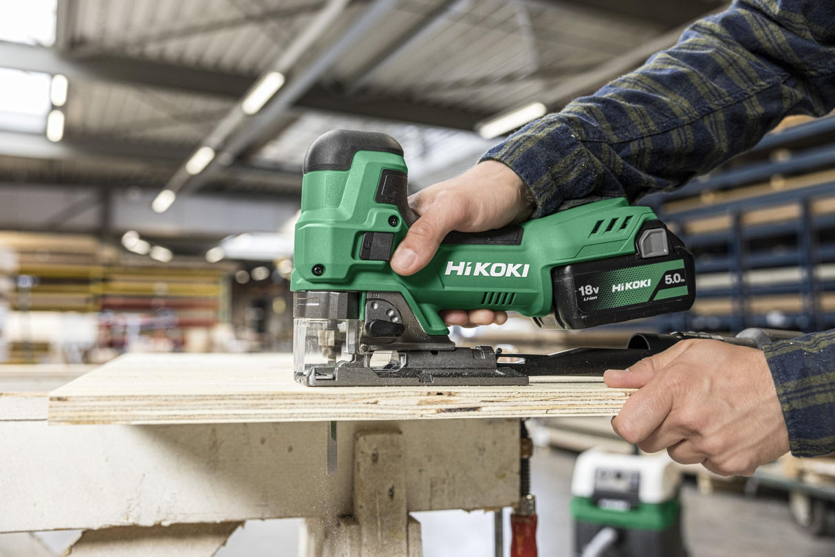 HiKOKI Accu Decoupeerzaag 18V-135 mm - Exclusief accu's en lader
