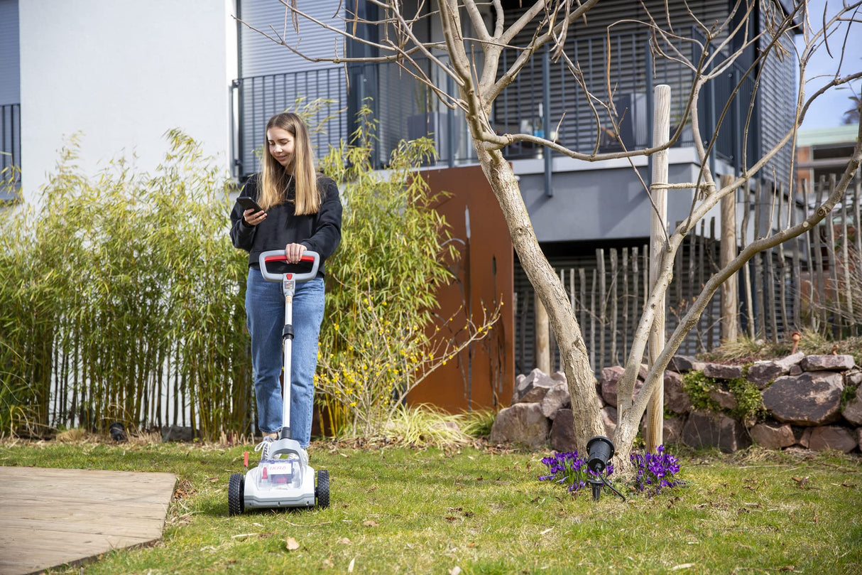 IKRA cortacésped a batería ICHM 20 (ICM 2021) con función trituradora, para céspedes pequeños de hasta 50 m², Incluye batería y Cargador