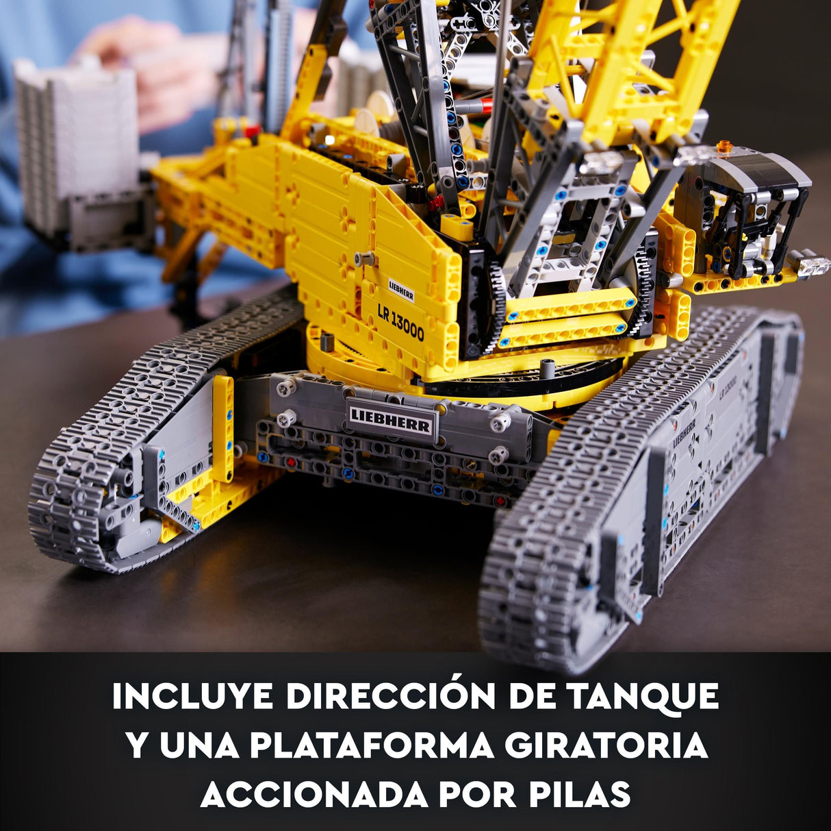 LEGO 42146 Technic Set Grúa sobre Oruga Liebherr LR 13000, Construye el Vehículo teledirigido definitivo con Control+ App, Sistema de Cabestrante y Brazo Extensible, Gran Set de Maqueta para Adultos
