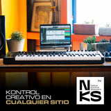 M-Audio Oxygen Pro 49 - teclado controlador MIDI USB con 49 teclas, beat pads, perillas asignables de MIDI, botones y faders, más pack de sonidos de Native Instruments (integración de NKS)
