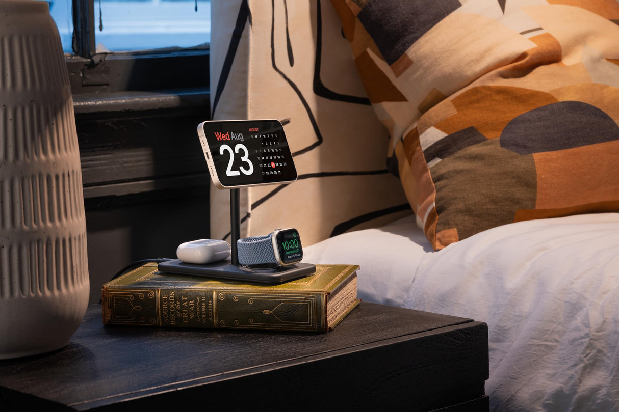 Twelve South HiRise 3 Deluxe, Soporte de Carga MagSafe Compacto de Lujo para iPhone, AirPods y Apple Watch, Incluye Fuente de alimentación Estadounidense con Cable de 5 pies, además de adaptadores de