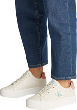 Calvin Klein Sneaker con Suela Vulcanizada Mujer Sneaker Bold Low Top, Multicolor (Creamy White/Rose Tan/Blue Surf), 38