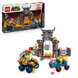 LEGO Super Mario: Mario Kart – Castillo de Bowser - Juego Interactivo con 2 Coches de Juguete y 4 Figuras Inc. Yoshi - Regalo de Nintendo para Niños y Niñas de 9+ Años 72039
