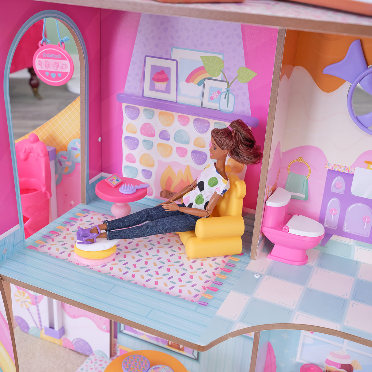 KidKraft Casa de Muñecas de Madera Castillo de Caramelo con Muebles y Accesorios, Casita con Figura de Lama Unicornio, para muñecas de 30 cm, Juguetes niños y niñas 3+ años (20242)