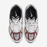 NIKE Air Pegasus 2005, Sneaker Mujer, Dark Team Red White Black Pure Platinum, 39 EU