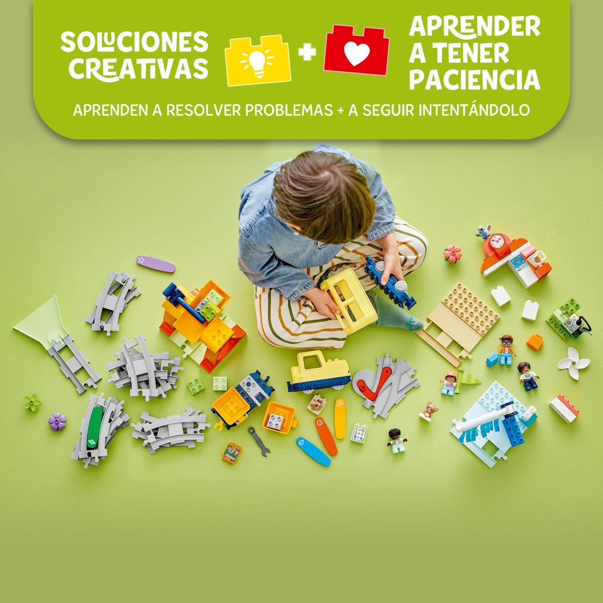 LEGO Duplo Gran Tren Comunitario Interactivo - Juguetes Educativos para Niños y Niñas de 3+ Años - Tren de Juguete Push&Go con Luces y Sonidos, 16 Vías y 4 Figuras 10428
