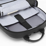 Moleskine Mochila Colección The Backpack, Mochila Suave Porta PC para Laptop, Notebook hasta 15'', Dimensiones 32 x 41 x 13 cm, Color Negro