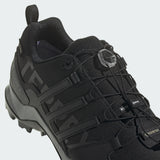 adidas Terrex Swift R2 Gore-Tex Hiking Shoes, Zapatos de Senderismo Hombre, Core Black/Core Black/Grey Five, 43 1/3 EU