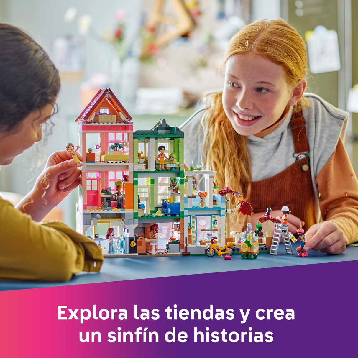 LEGO Friends Apartamentos y Tiendas de Heartlake City, Tienda de Juguete, Casa y Estudio de Cerámica, Regalo para Niñas de 12 Años o Más y Adolescentes, 3 Figuras de Gatos y 9 Mini Muñecos 42670