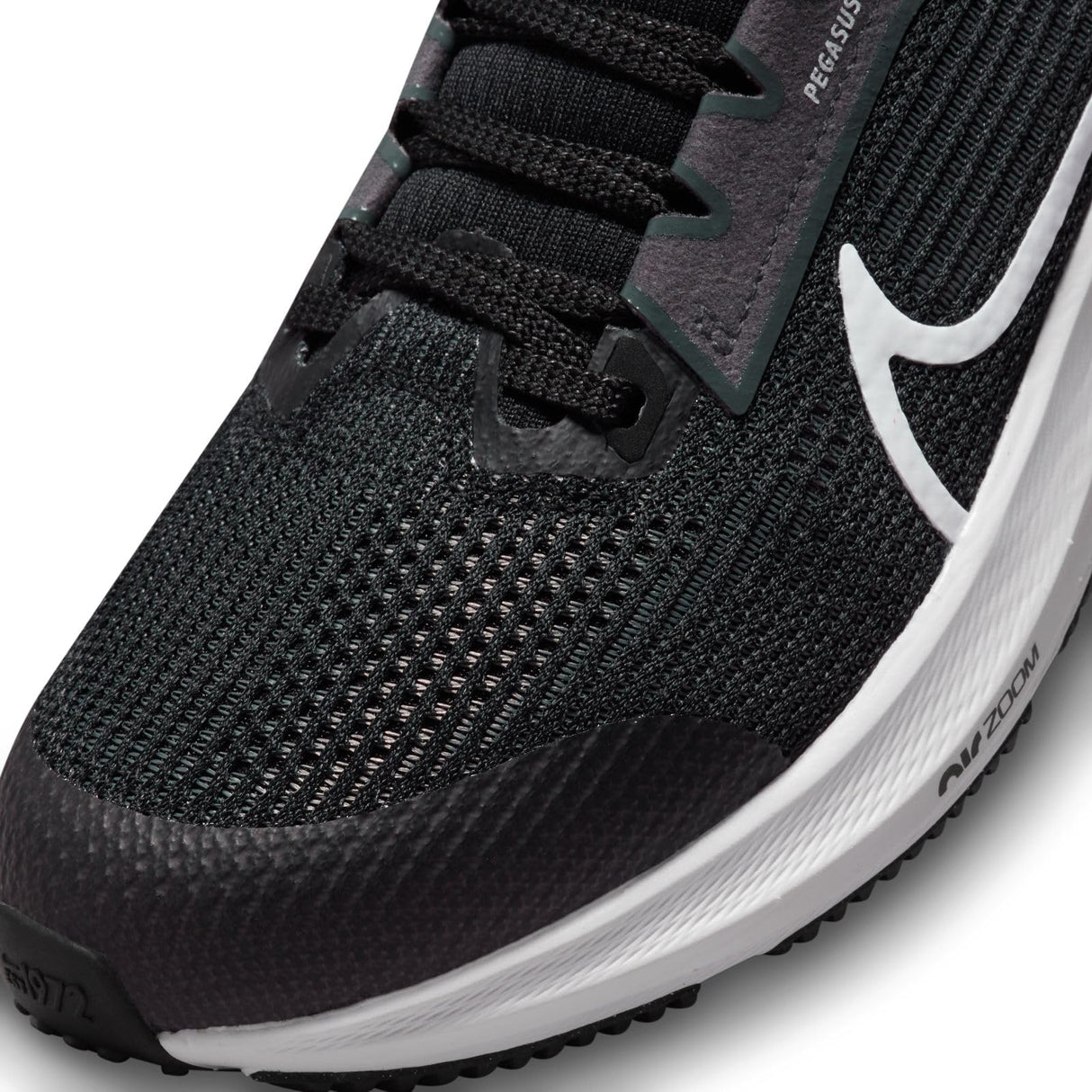 Nike Air Zoom Pegasus 40 (GS), Bajo, Black/White-Iron Grey, 36.5 EU