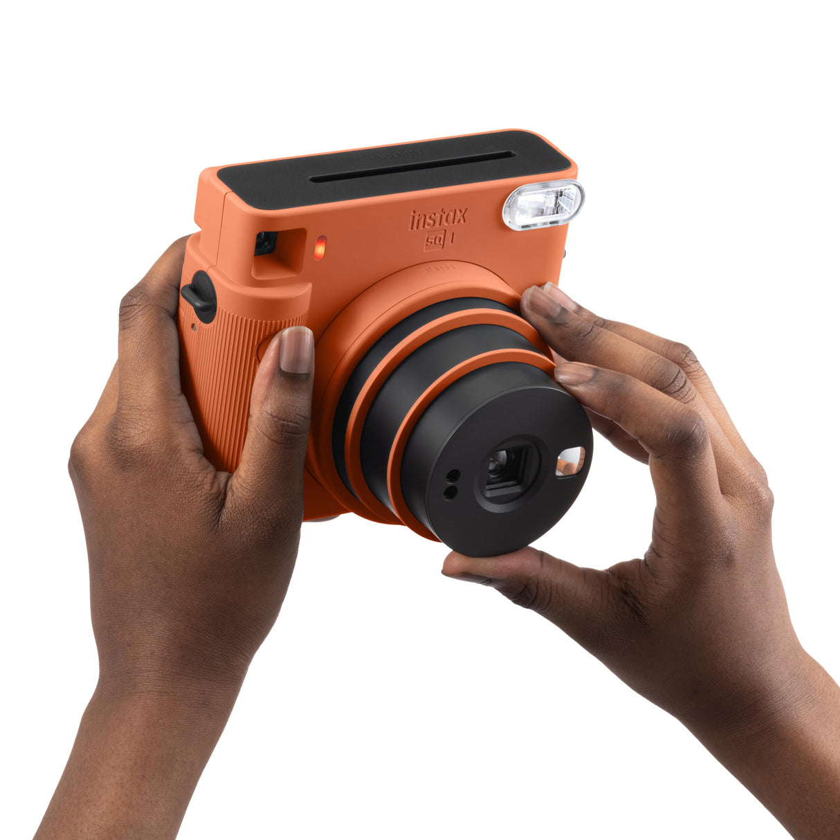 instax SQ1 Square Cámara instantánea automática, tamaño de Foto Cuadrado. Terracota Orange