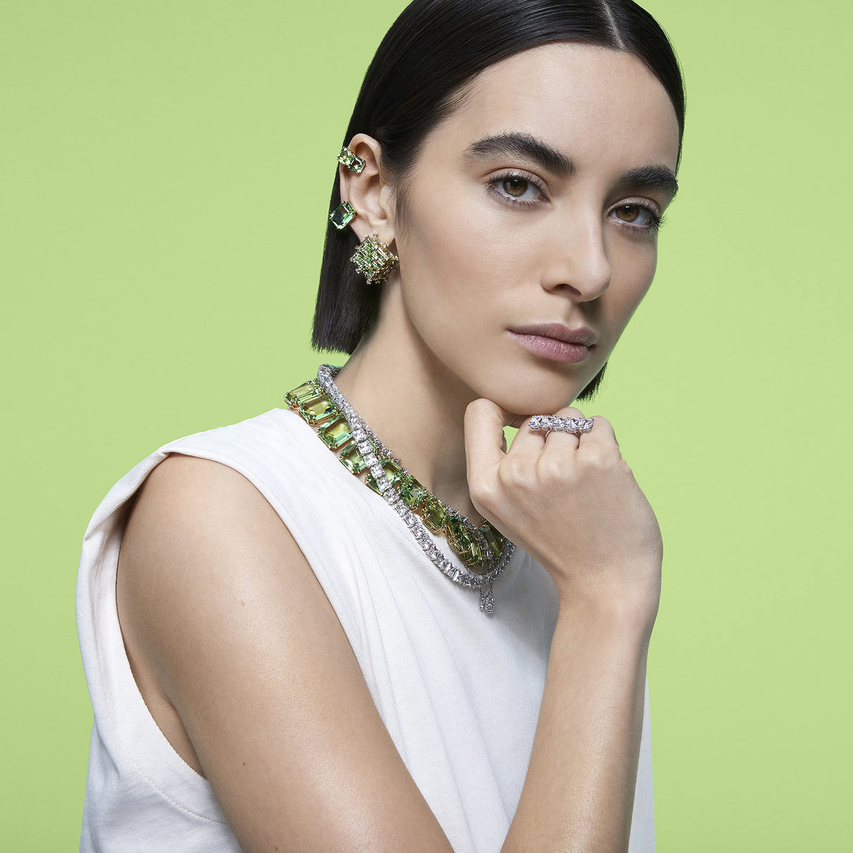 Swarovski Collar Ortyx de mujer, Triángulo, Blanco, Baño de rodio