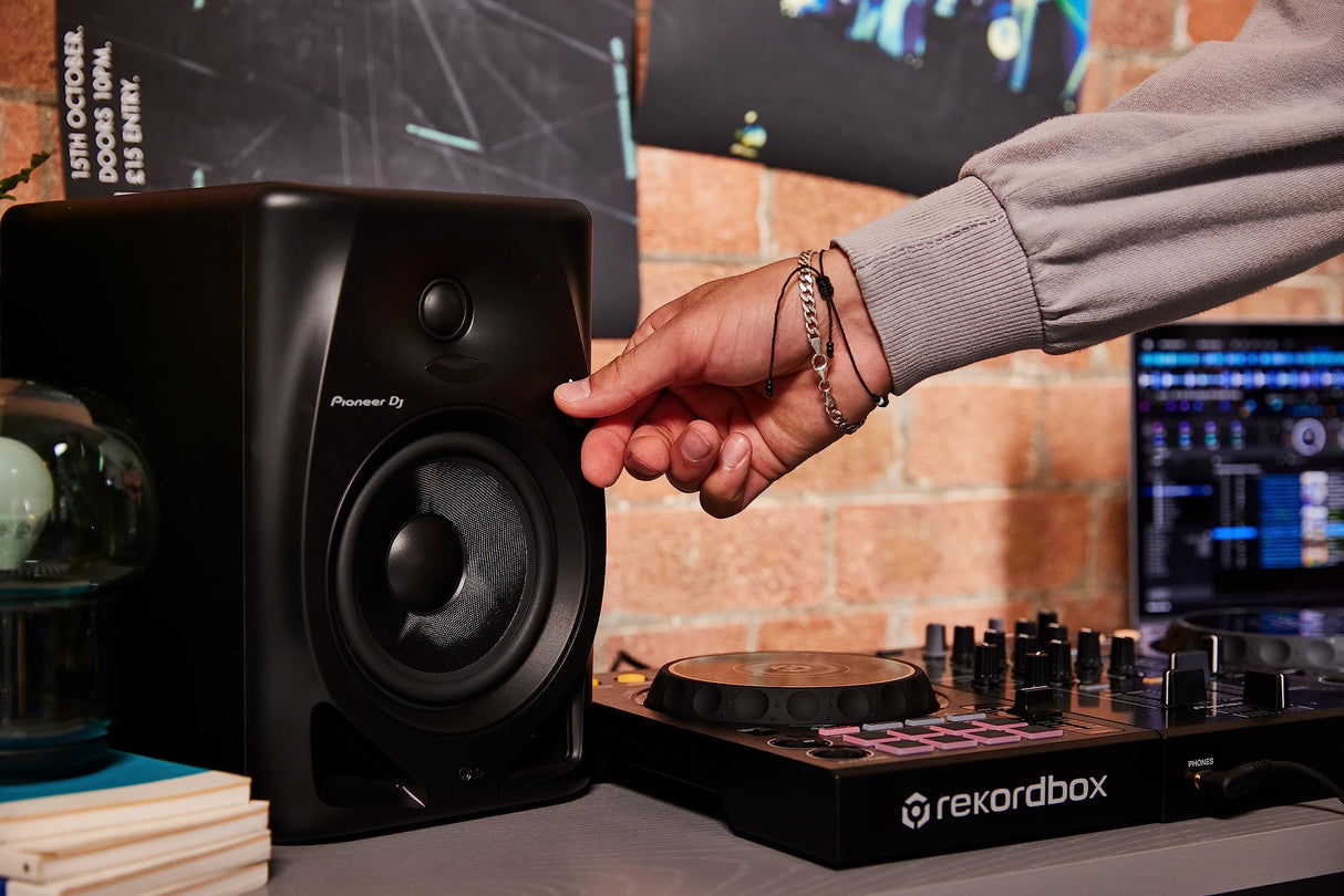 Pioneer DJ DM-50D Monitor de escritorio de 5" (negro)