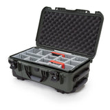 Nanuk 935 - Funda rígida Impermeable con Ruedas y Divisor Acolchado, Color Verde Oliva