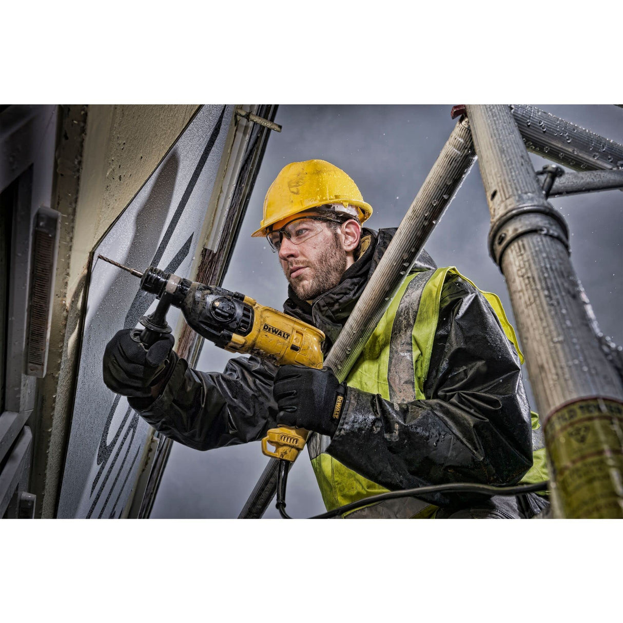 DeWalt D25033K-QS - Martillo ligero combi (710 W, con 3 modos, 22 mm, 2 J SDS Plus con maletín TSTAK)