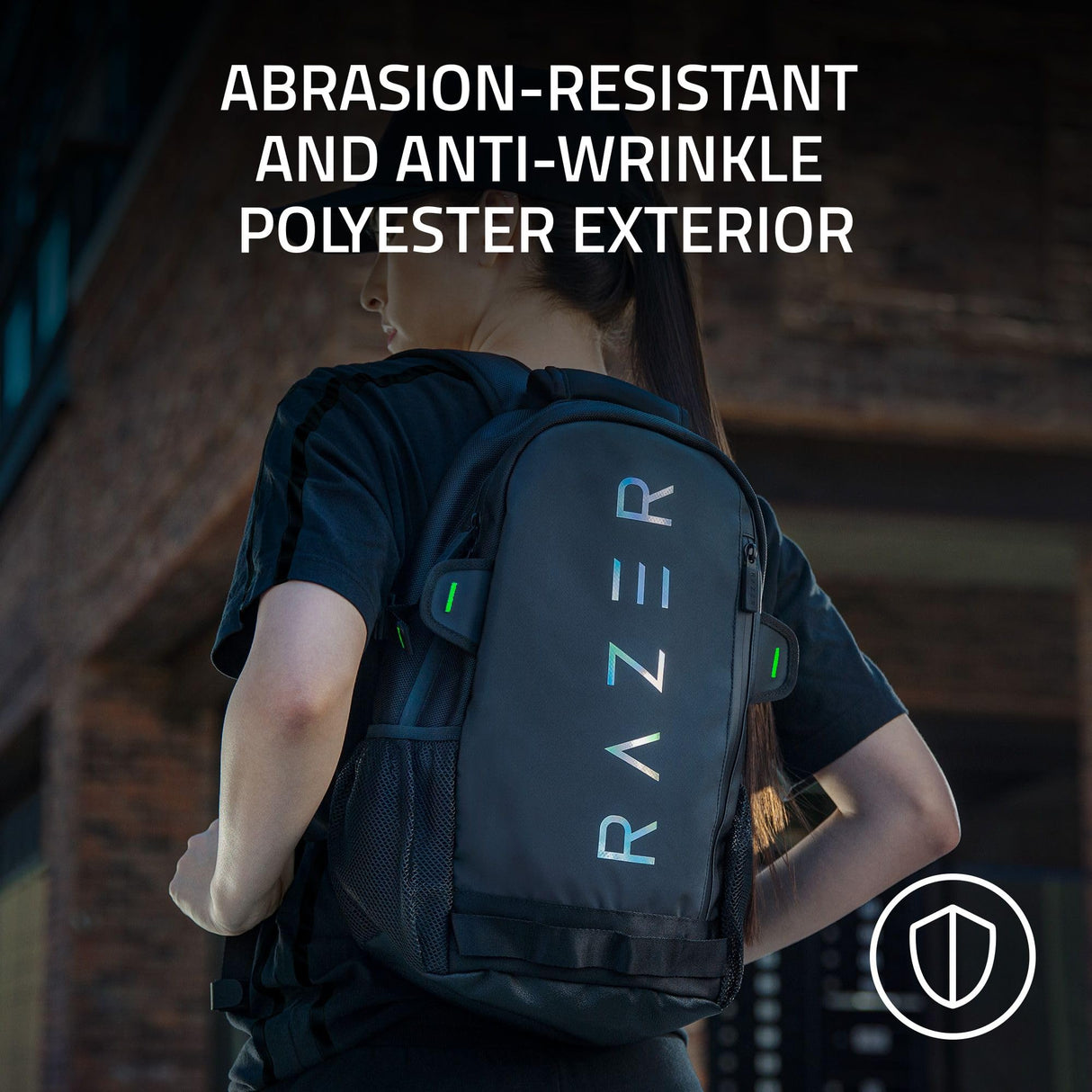 Razer Rogue v3 - Mochila para laptop de 16 pulgadas: exterior resistente al desgarro y al agua, bolsillo lateral de malla para botellas de agua, compartimento dedicado para laptop, se adapta a