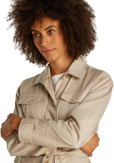 Tommy Hilfiger Chaqueta tipo camisa Mujer Gold Button Utility con bolsillos en el pecho, Beige (Sandalwood), XS