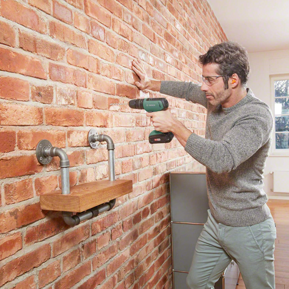 Bosch UniversalImpact 18 - Taladro, 2 Baterías, Sistema de 18 V, en Maletín