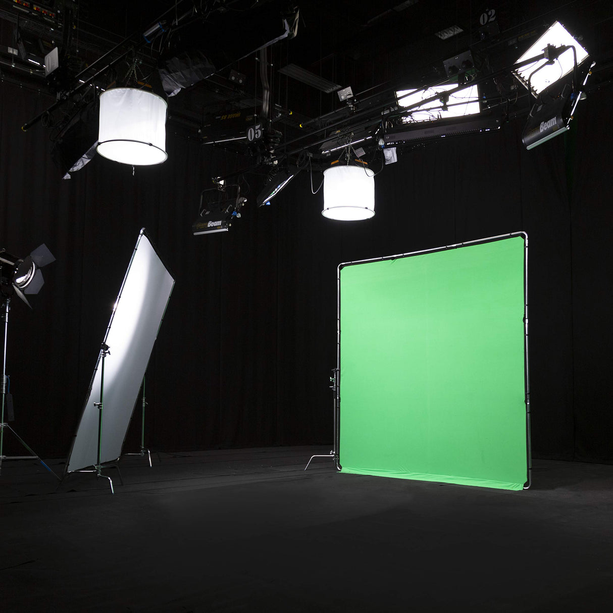 StudioLink Chroma Key Blue Screen Kit 3 x 3 m (10" x 10")