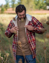 Legendary Whitetails Chaqueta de Franela con Capucha y Forro bereber para Hombre Camp Night