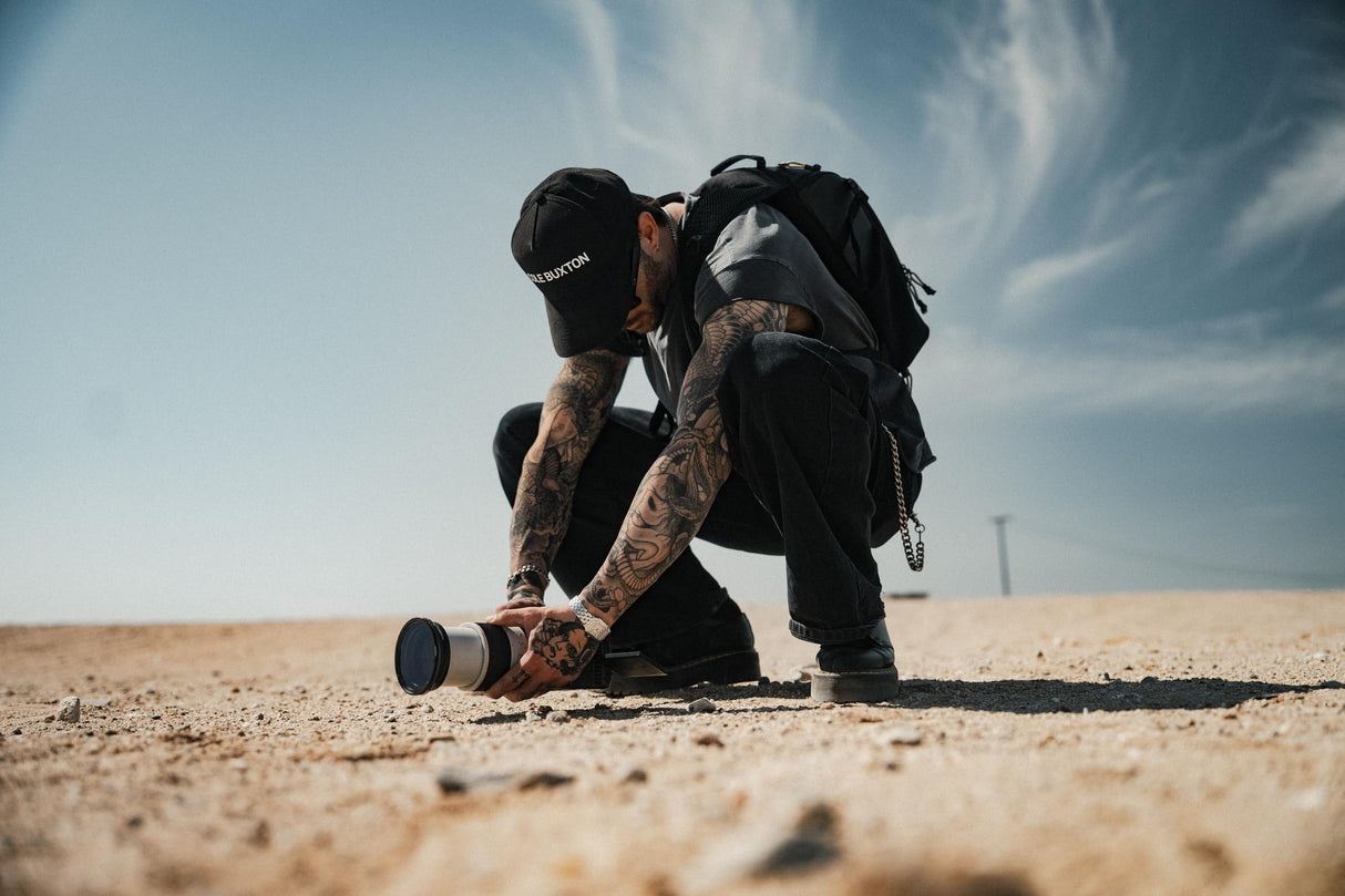 PolarPro - Roadrunner - 8L - Mochila - Ultraligera, compacta para un Acceso rápido y fácil - Se Adapta a Todo tu Equipo fotográfico - Funda para la Lluvia incluida