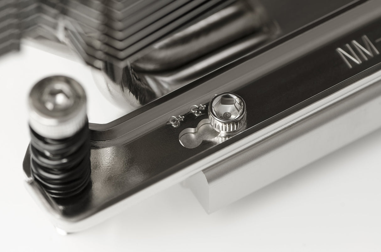 Noctua NH-U14S TR4-SP3, Disipador de CPU Superior para sTRX4/TR4/SP3 de AMD (140 mm, Marrón)