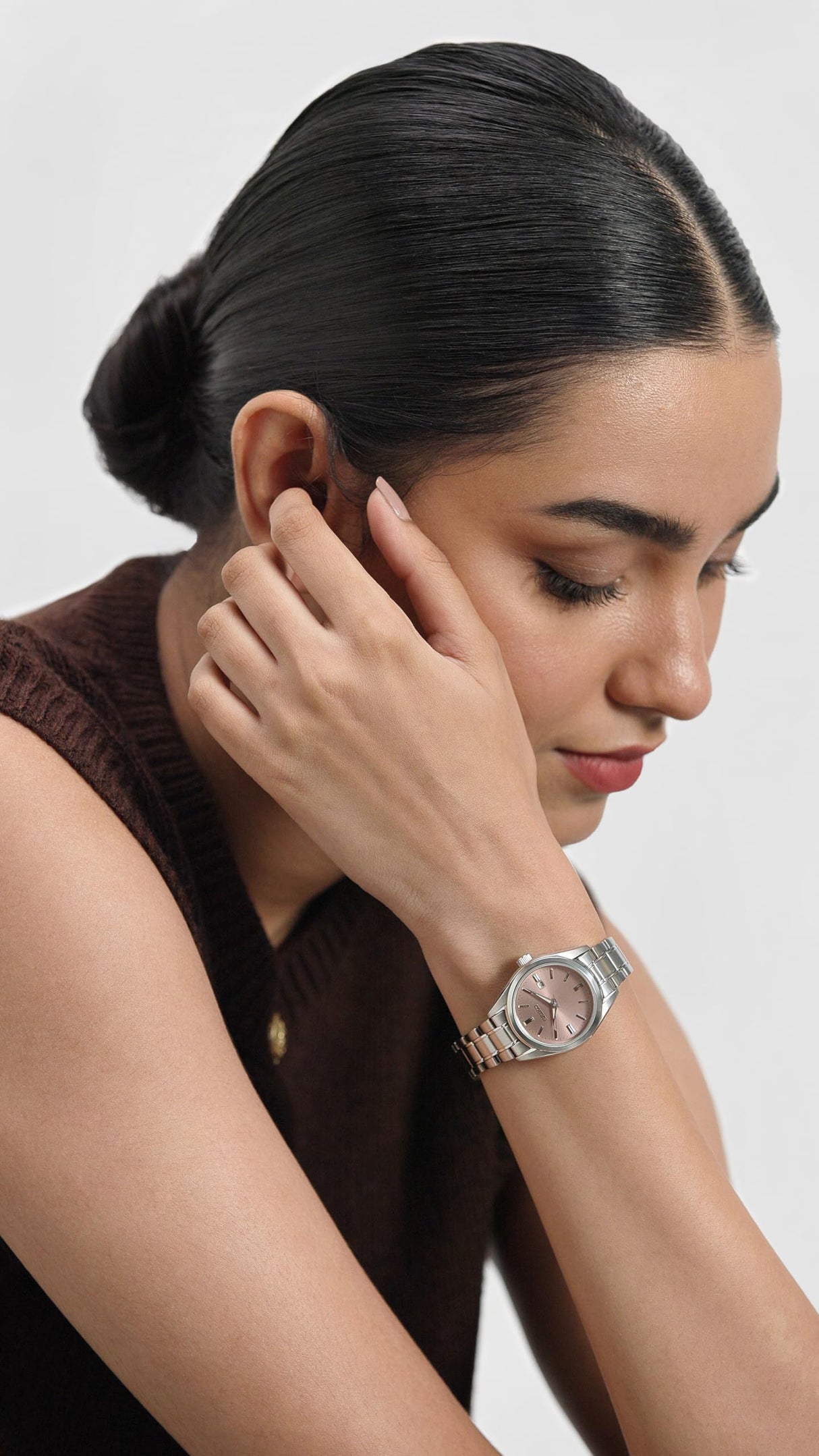 Seiko Reloj Analógico para Mujeres de Cuarzo con Correa en Acero Inoxidable SUR529P1
